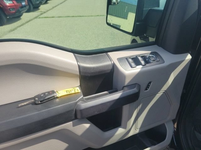 Used 2018 Ford F150 XL w/ Equipment Group 101A Mid RWD image 14