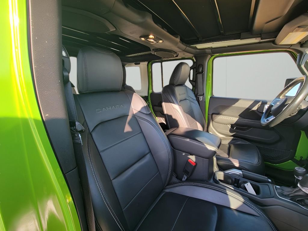 Used 2019 Jeep Wrangler Unlimited Sahara image 30