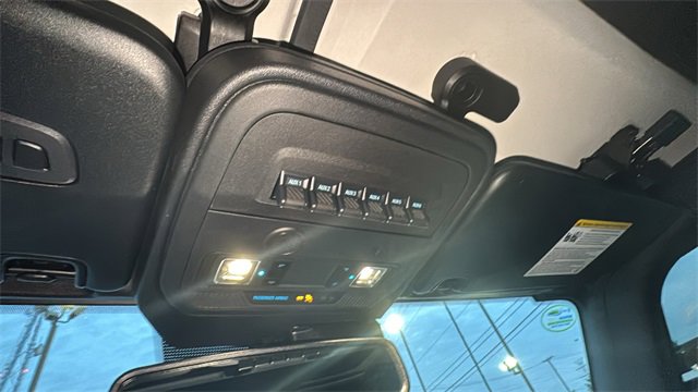 Used 2024 Ford Bronco Wildtrak image 22