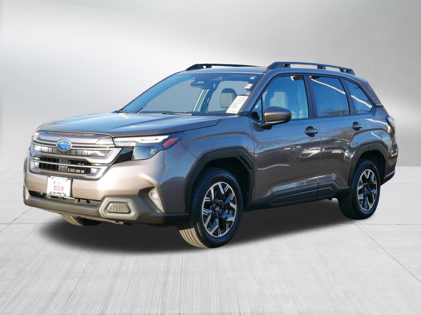 Certified 2025 Subaru Forester Premium image 3