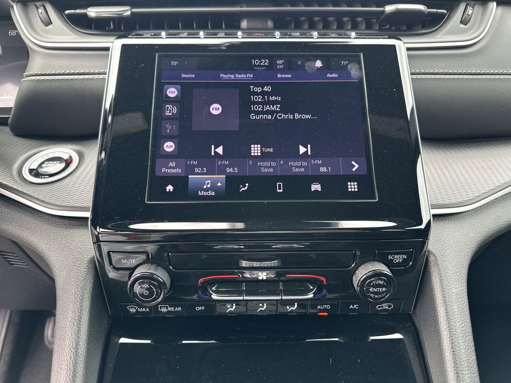 Certified 2025 Jeep Grand Cherokee Laredo X w/ Trailer Tow Package image 11