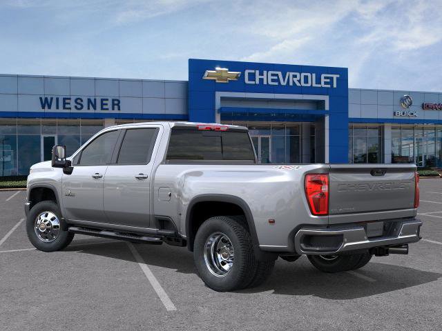 New 2026 Chevrolet Silverado 3500 LT image 3