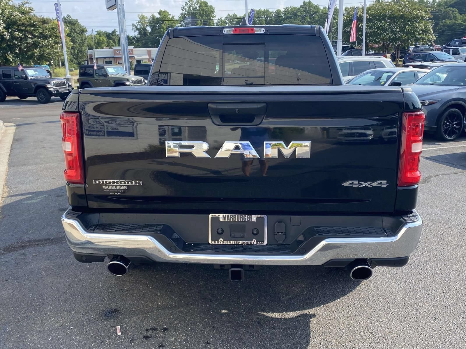 Used 2025 RAM 1500 Big Horn AWD/4WD image 6