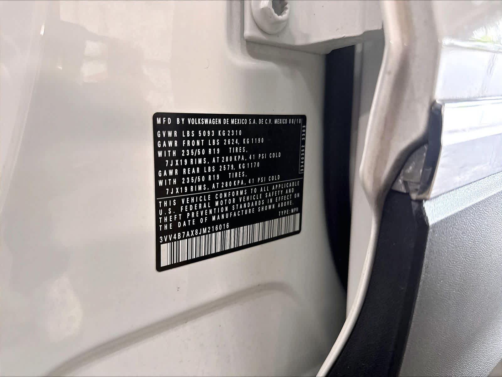 Used 2018 Volkswagen Tiguan SEL Premium AWD/4WD image 22