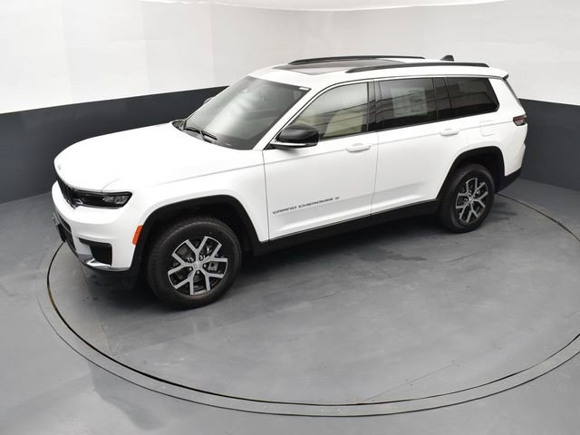 New 2025 Jeep Grand Cherokee L Limited w/ Trailer Tow Package image 15