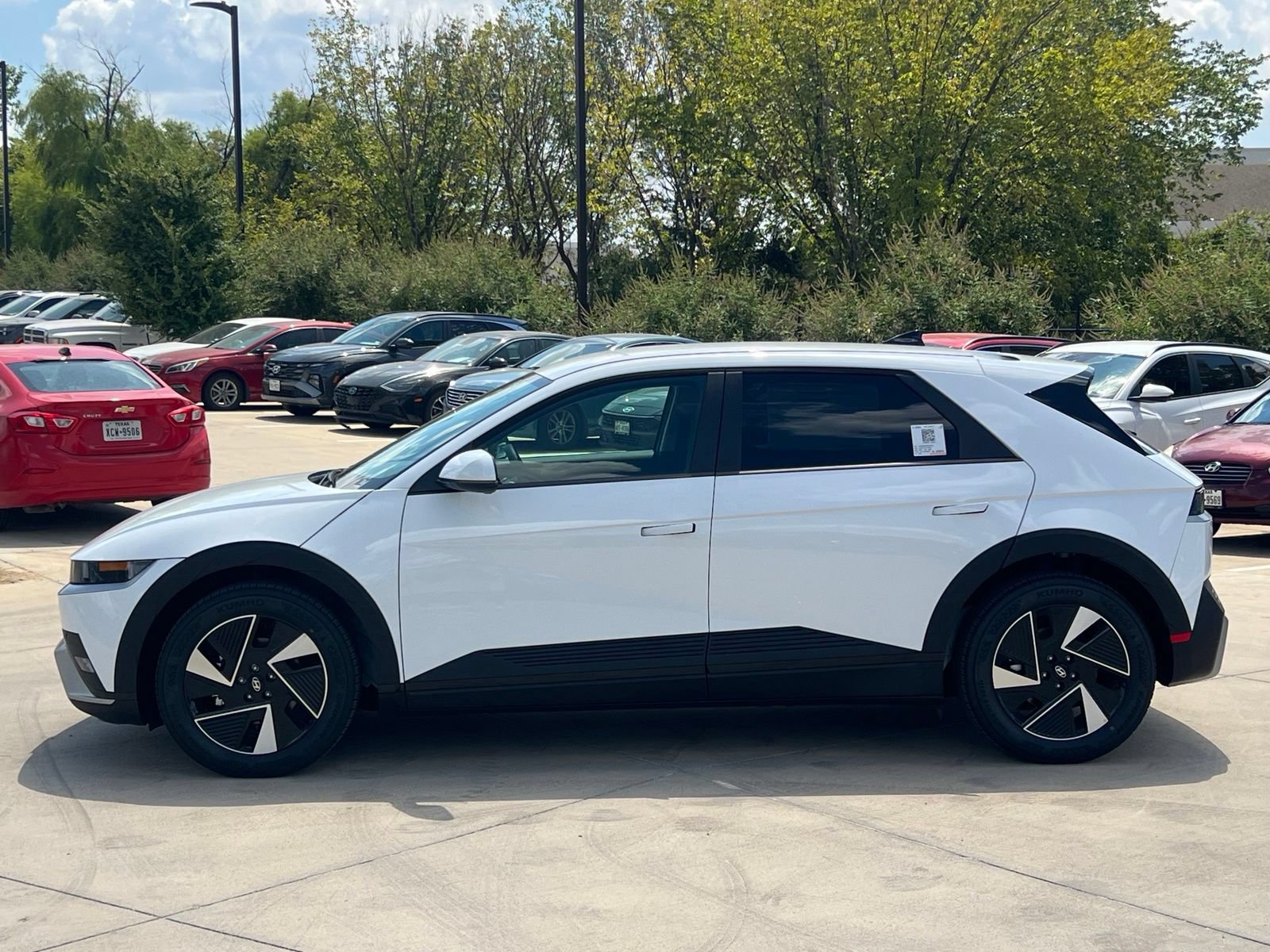 New 2027 Hyundai Ioniq 5 SE RWD image 7