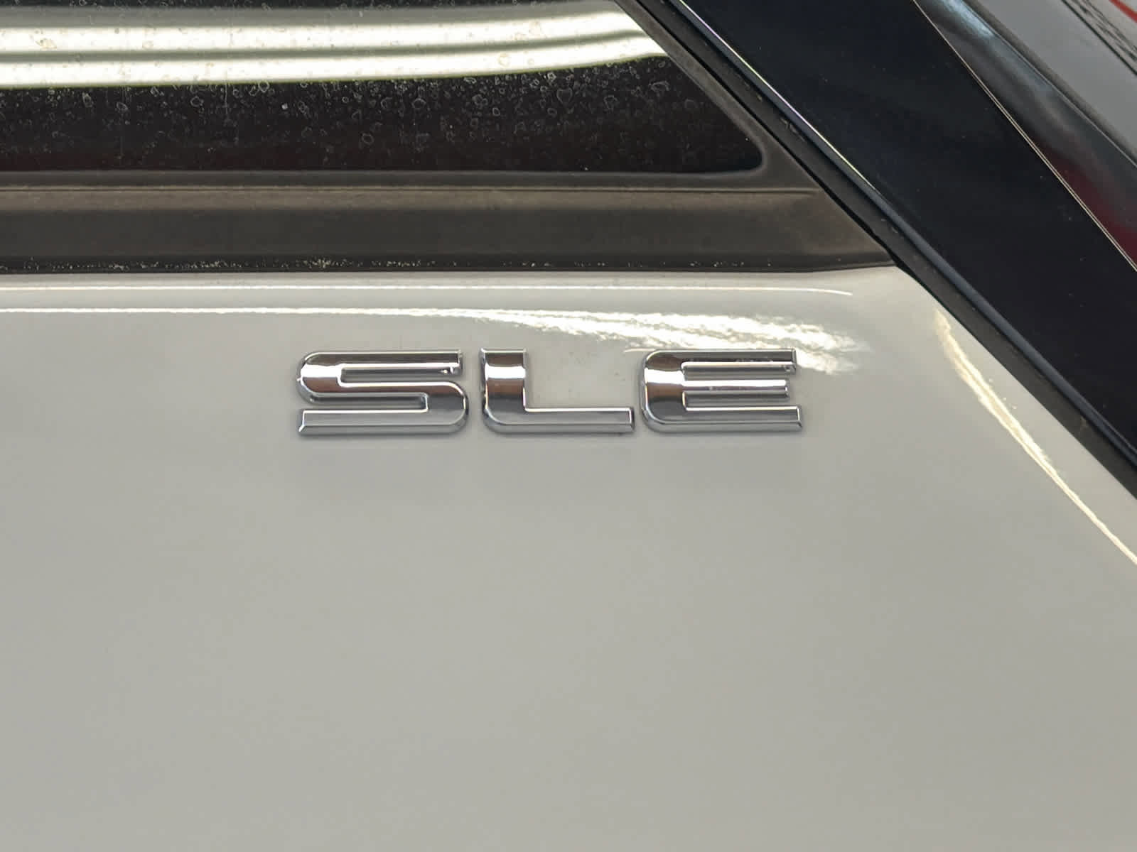 Used 2019 GMC Terrain SLE w/ Driver Convenience Package FWD image 10