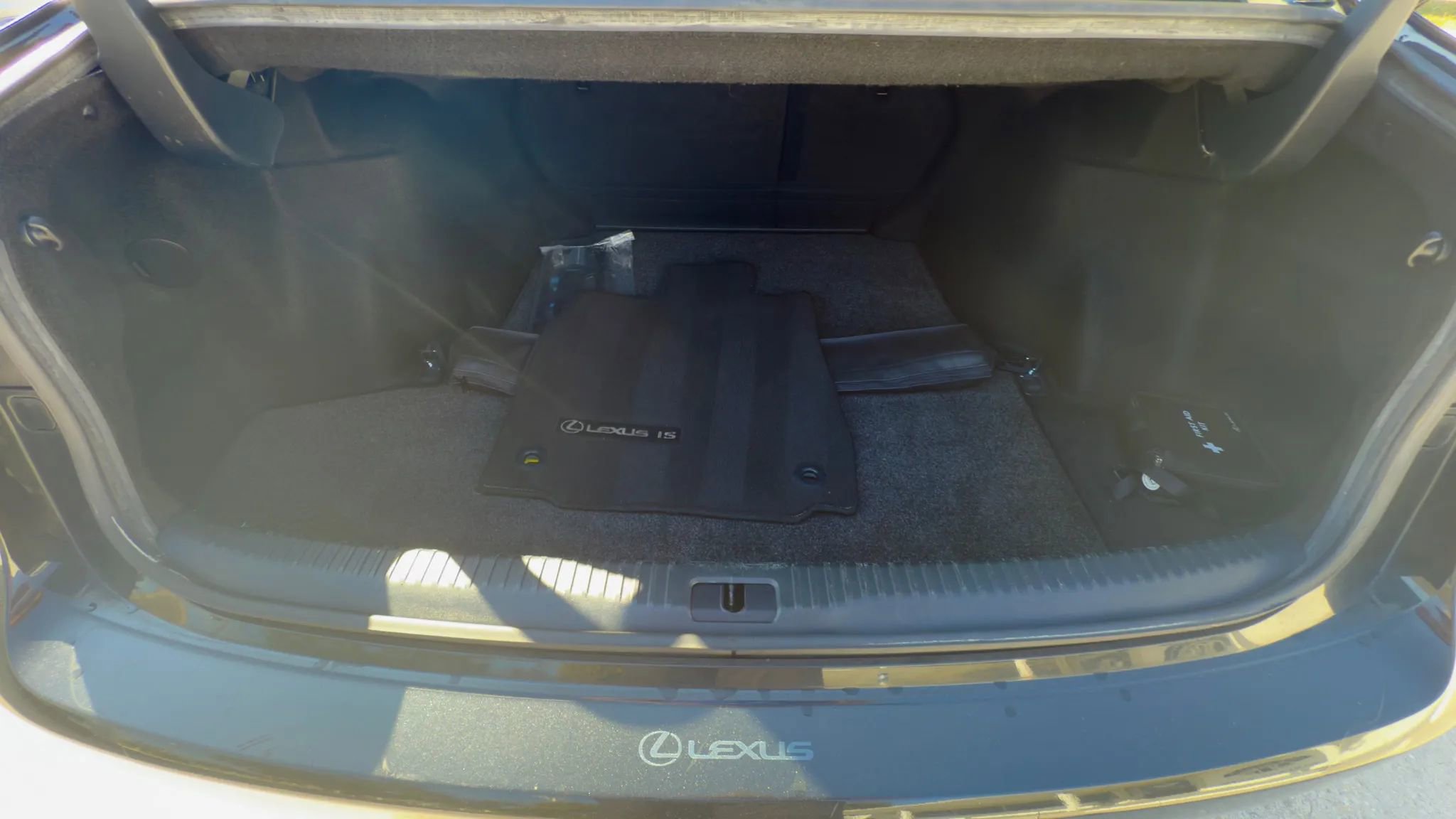 Used 2019 Lexus IS 300 w/ Premium Package RWD image 18