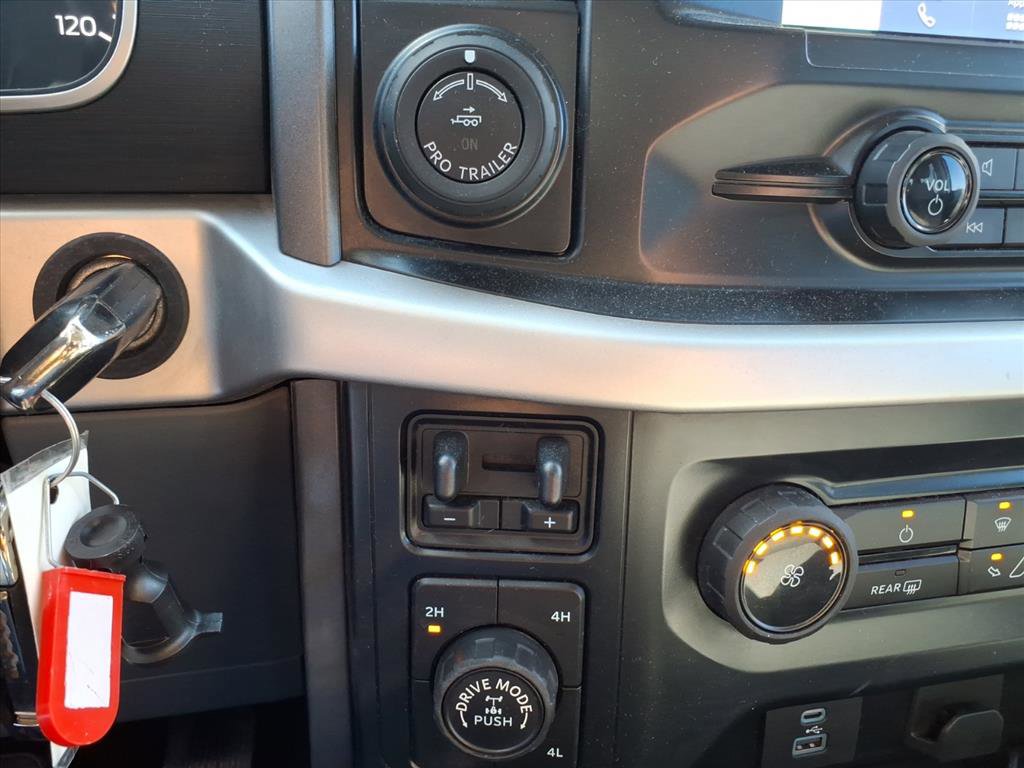 Used 2023 Ford F150 XLT w/ Trailer Tow Package image 23