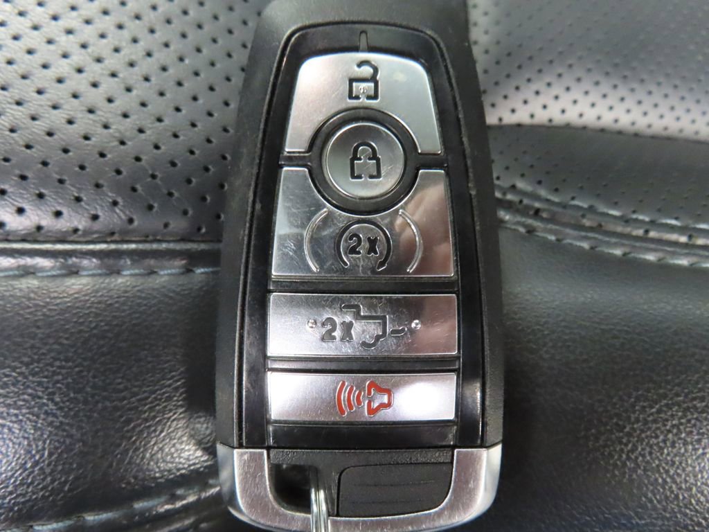 Used 2025 Ford F450 Platinum AWD/4WD image 77