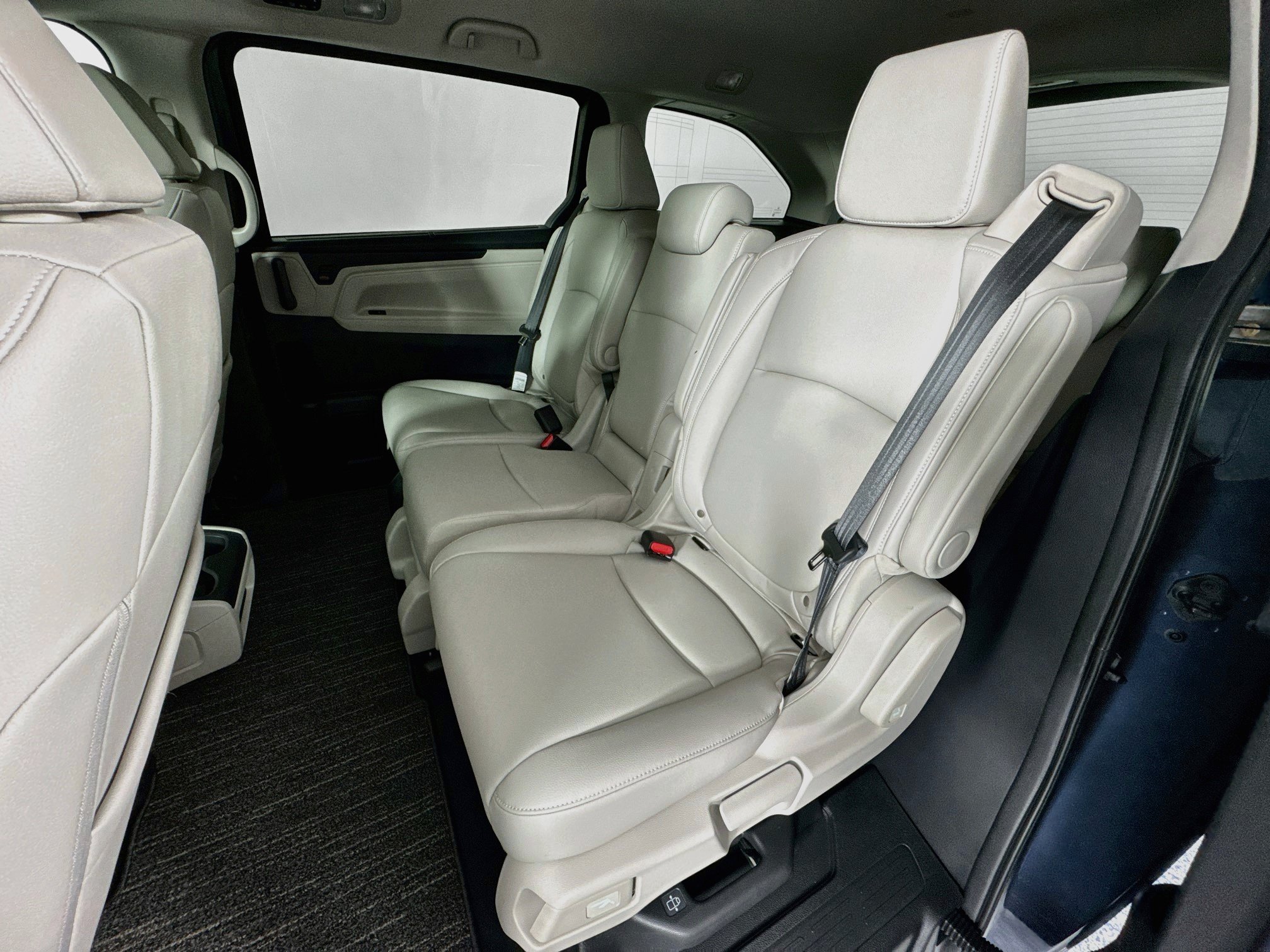 New 2027 Honda Odyssey EX-L image 24