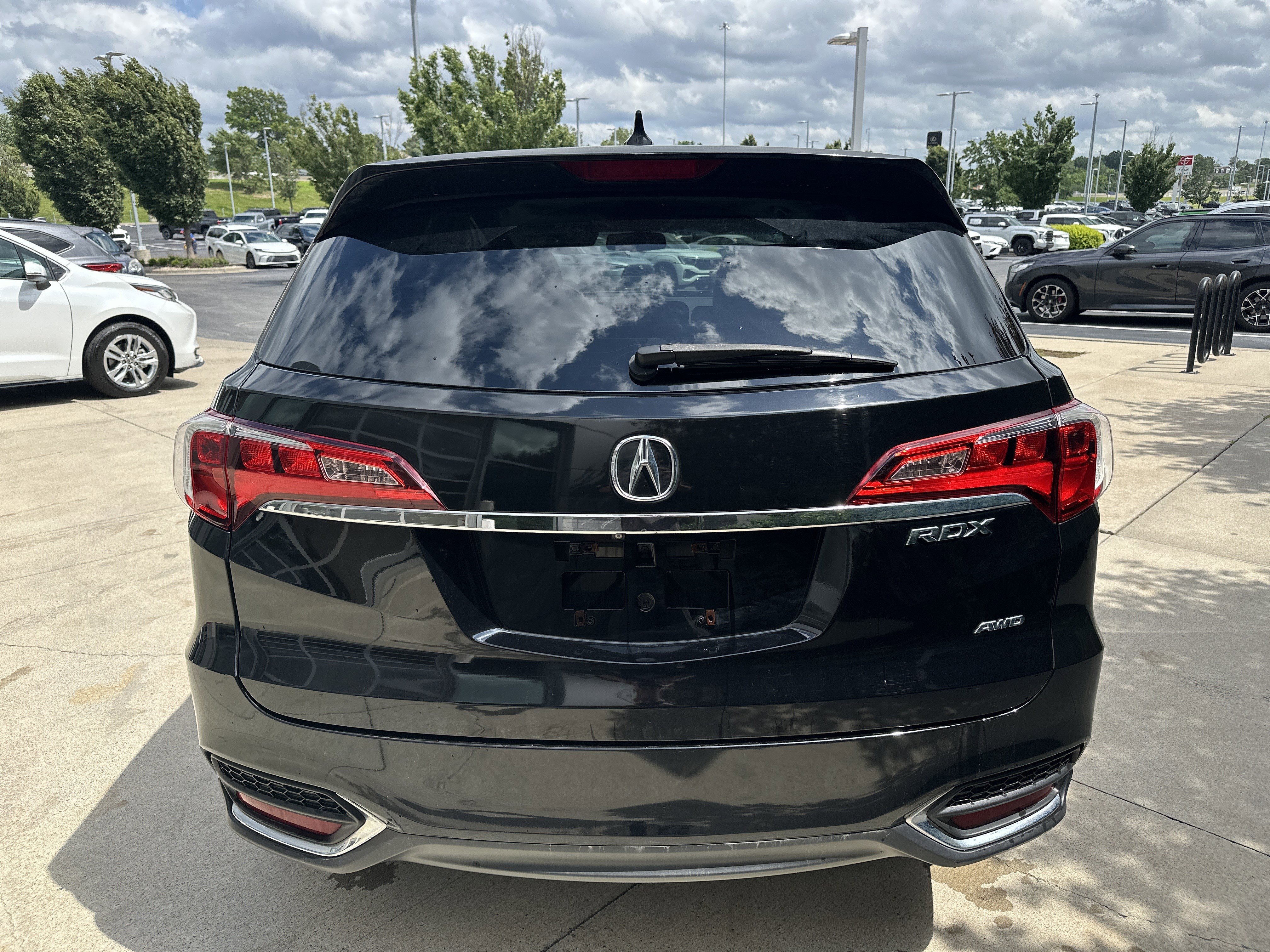 Used 2017 Acura RDX AWD image 8