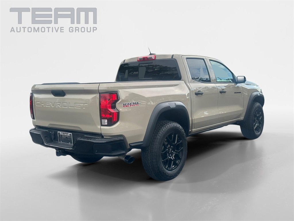 Used 2024 Chevrolet Colorado Trail Boss w/ LPO, Dark Essentials Package image 7