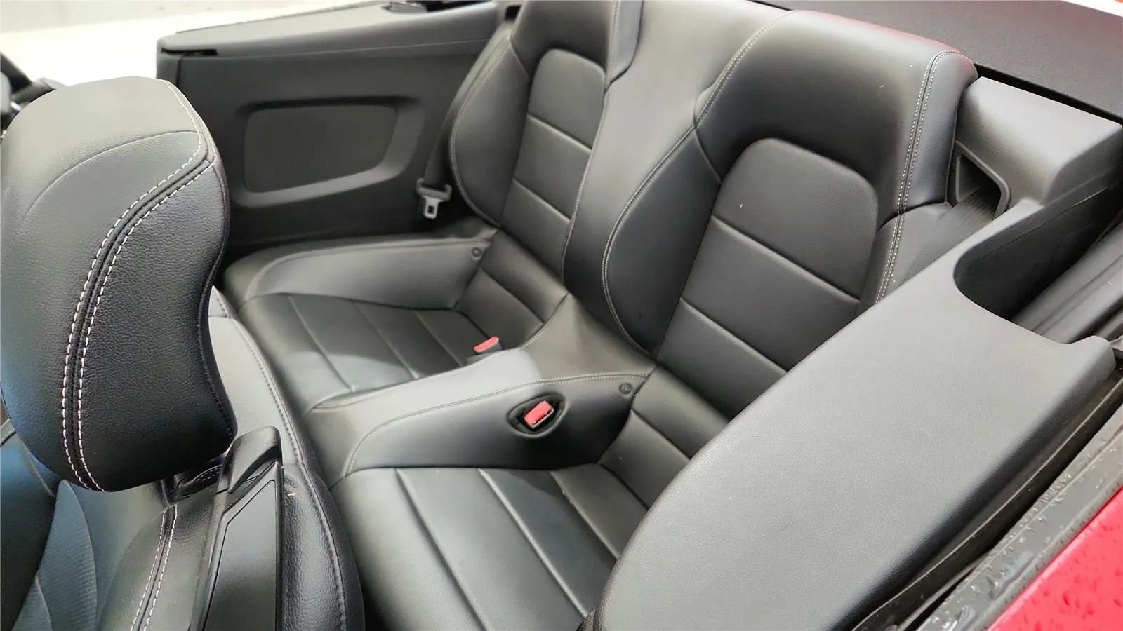 Used 2016 Ford Mustang GT Premium image 33