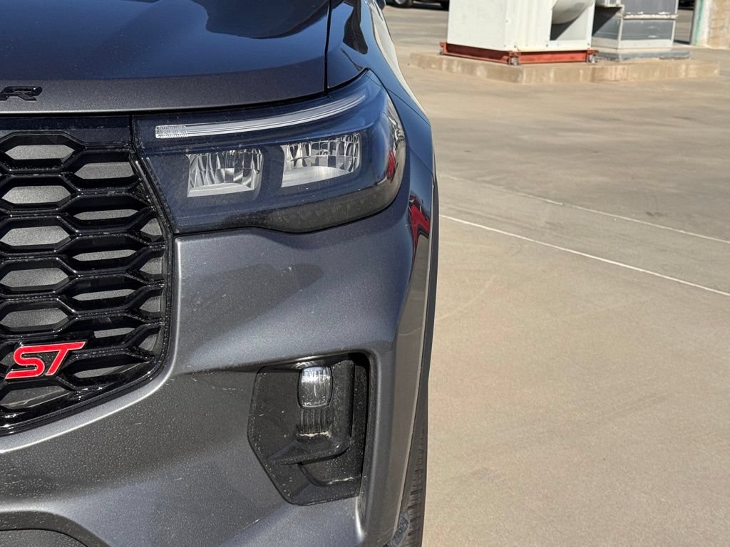 New 2026 Ford Explorer ST w/ Sun And Sound Package AWD/4WD image 8