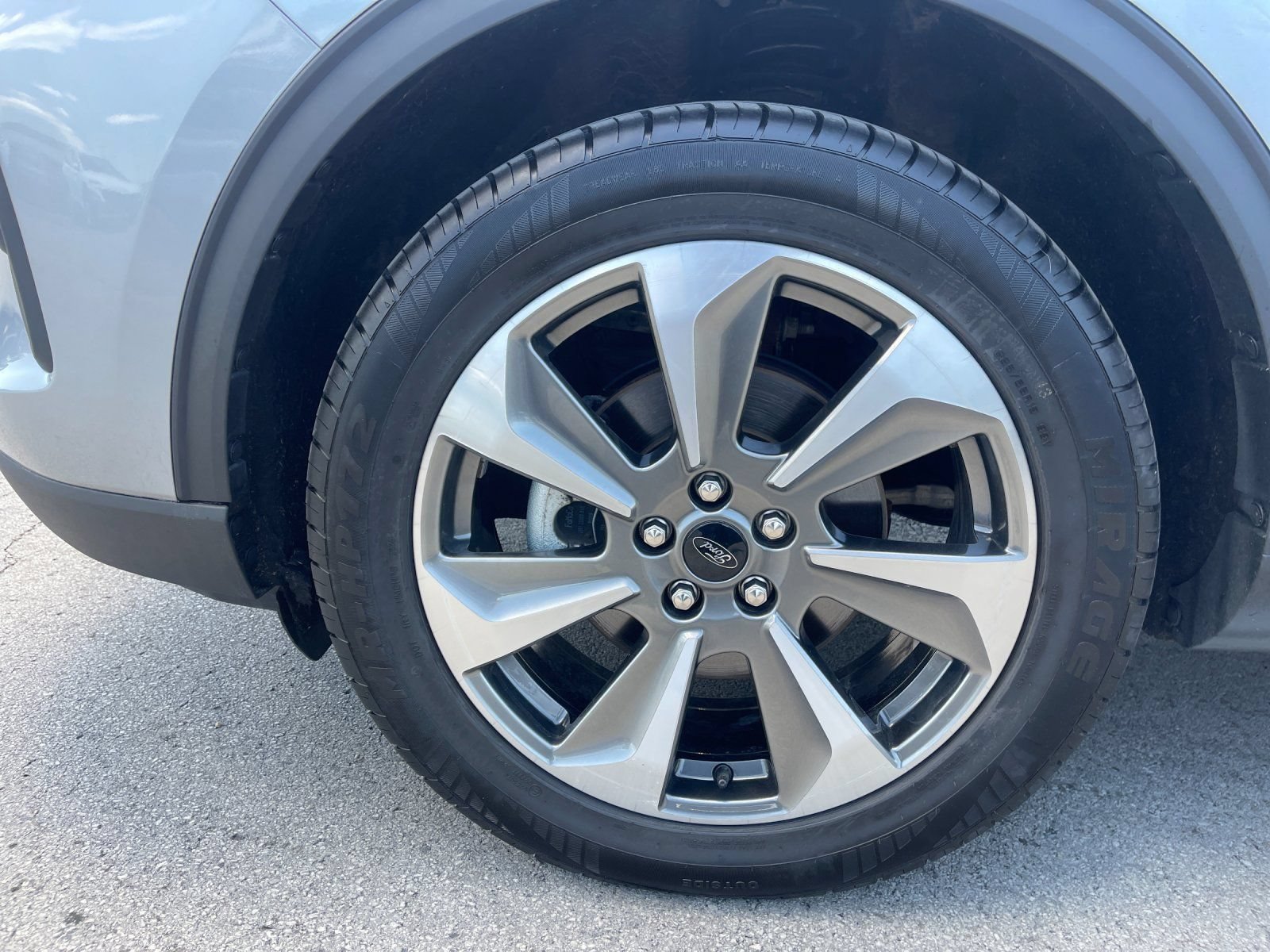 Used 2024 Ford Escape Platinum AWD/4WD image 32