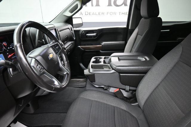 Used 2020 Chevrolet Silverado 1500 LT w/ All-Star Edition AWD/4WD image 16