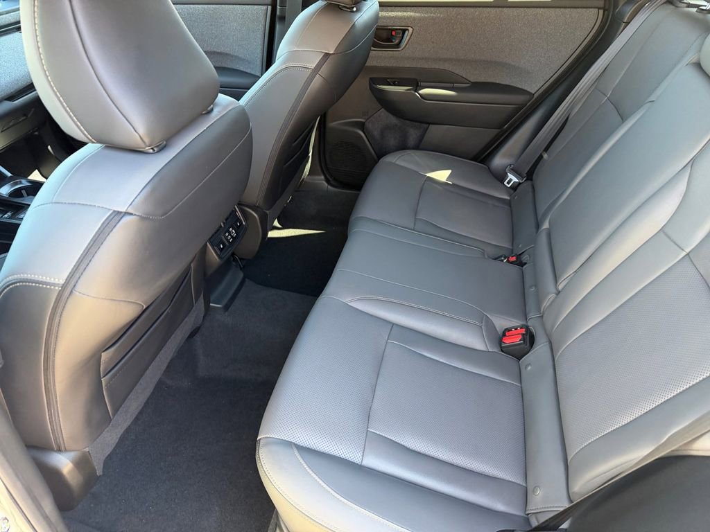 Used 2026 Subaru Outback Limited w/ Premium/Limited Package 2 AWD/4WD image 11