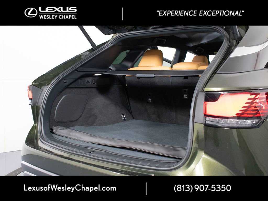 Used 2025 Lexus RX 350 FWD w/ Technology Package image 18