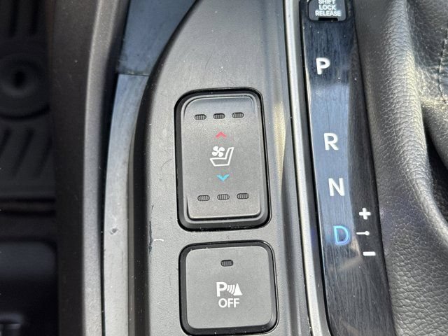 Used 2018 Hyundai Santa Fe Sport w/ Cargo Package FWD image 24