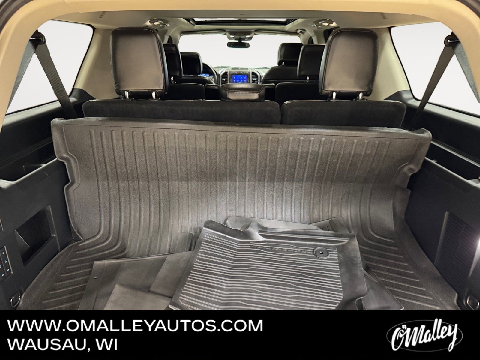 Used 2021 Ford Expedition Max Platinum image 12