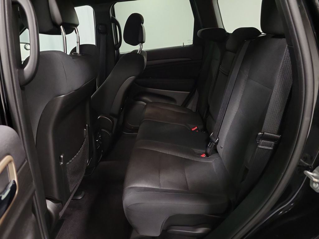 Used 2017 Jeep Grand Cherokee Laredo w/ Quick Order Package 23E image 22