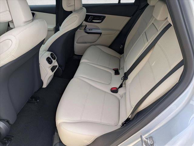New 2027 Mercedes-Benz GLC 300 image 16