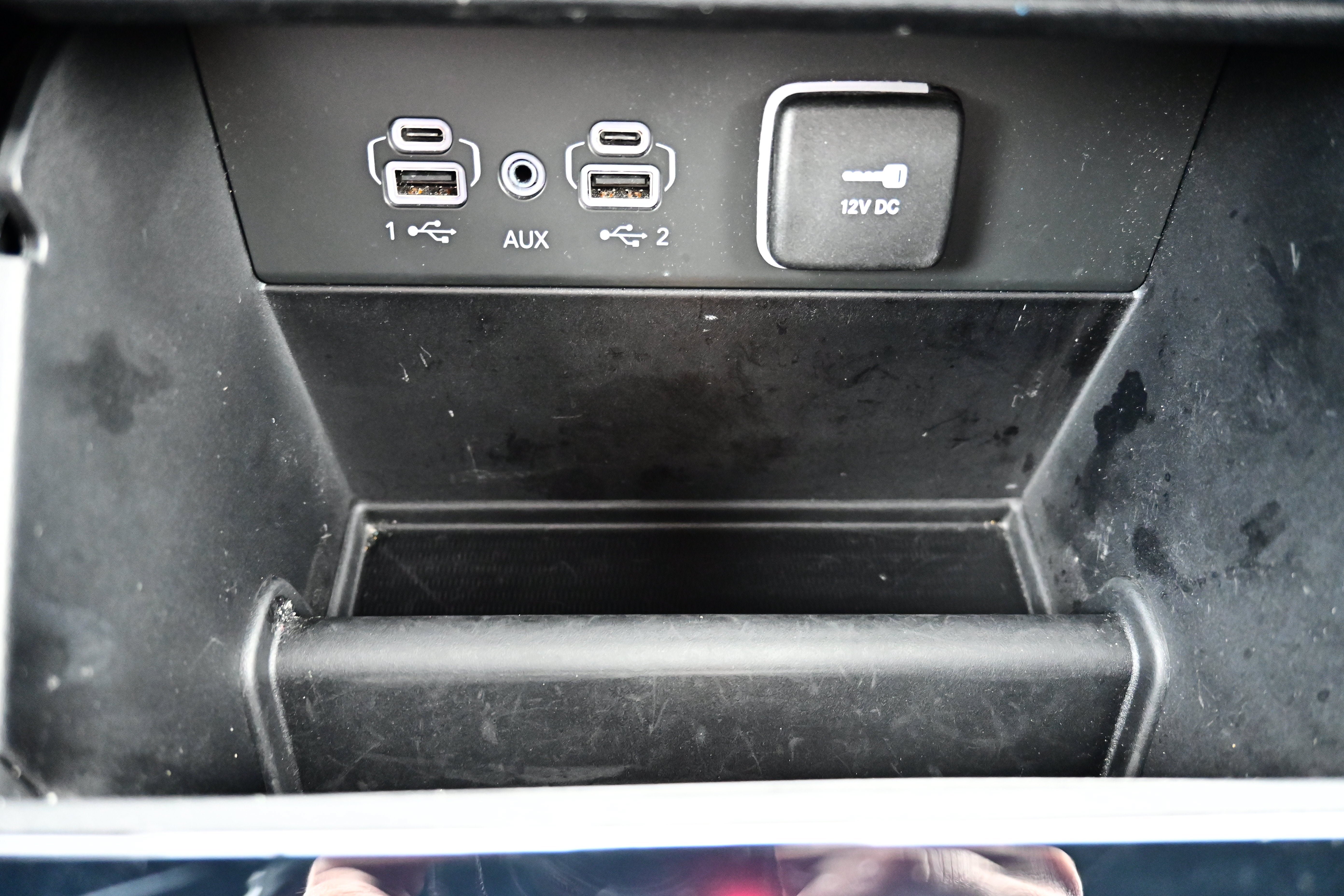 Used 2024 Jeep Grand Cherokee Laredo X AWD/4WD image 26
