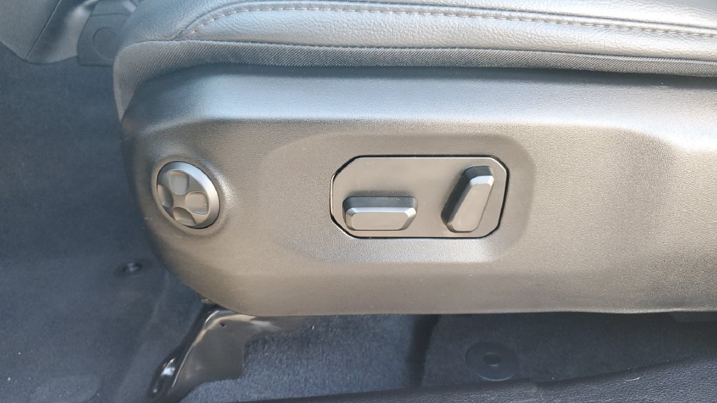 Used 2025 Jeep Gladiator Sport AWD/4WD image 22
