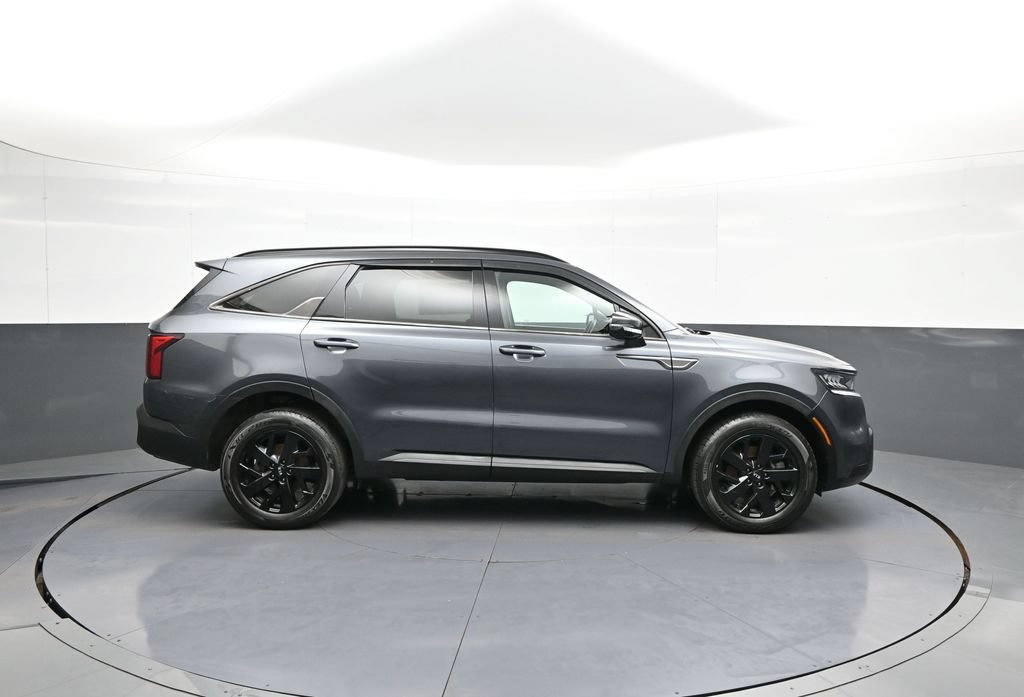 Used 2021 Kia Sorento S w/ Panoramic Sunroof Package AWD/4WD image 5