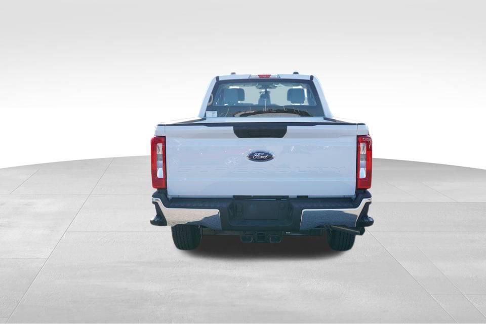 New 2026 Ford F250 XL w/ XL Chrome Package image 4