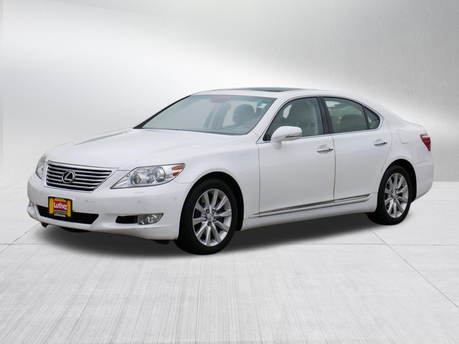Used 2012 Lexus LS 460 AWD w/ Comfort Pkg image 3