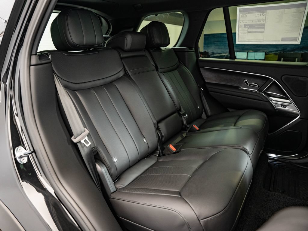 New 2026 Land Rover Range Rover SE AWD/4WD image 44