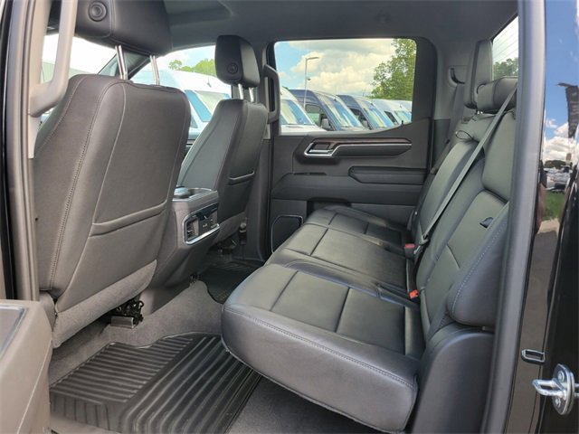 Used 2022 GMC Sierra 1500 SLT image 18