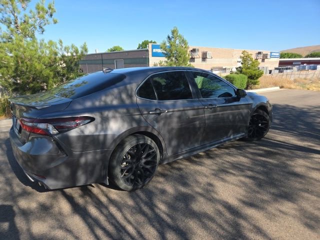 Used 2021 Toyota Camry SE w/ Cold Weather Package AWD/4WD image 3