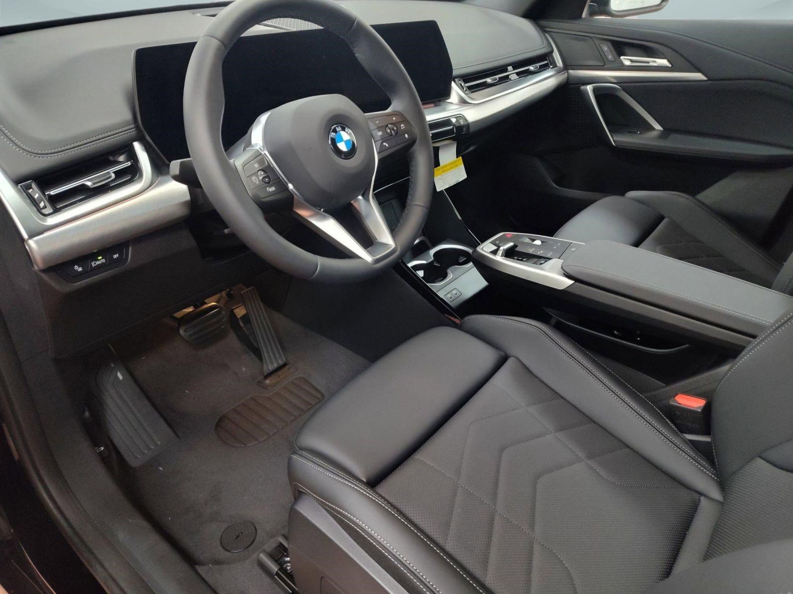 Used 2026 BMW X1 xDrive28i w/ Convenience Package image 4