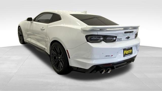 Used 2019 Chevrolet Camaro ZL1 image 2