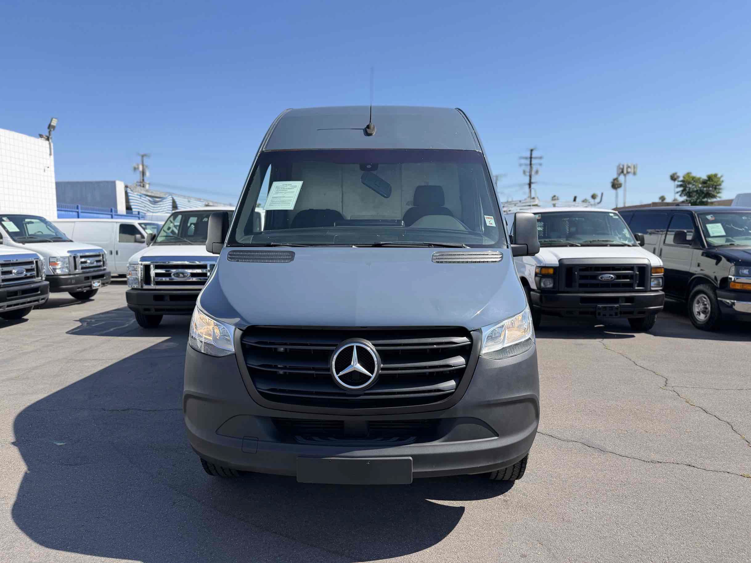 Used 2019 Mercedes-Benz Sprinter 144 image 8