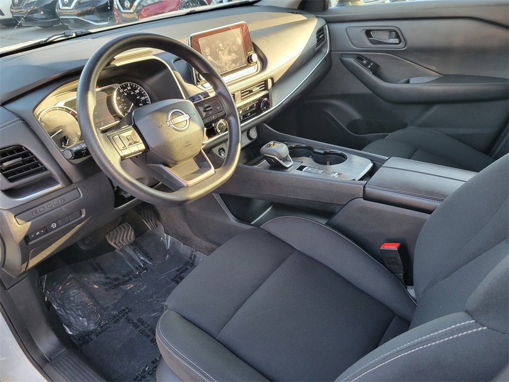Certified 2025 Nissan Rogue S image 14