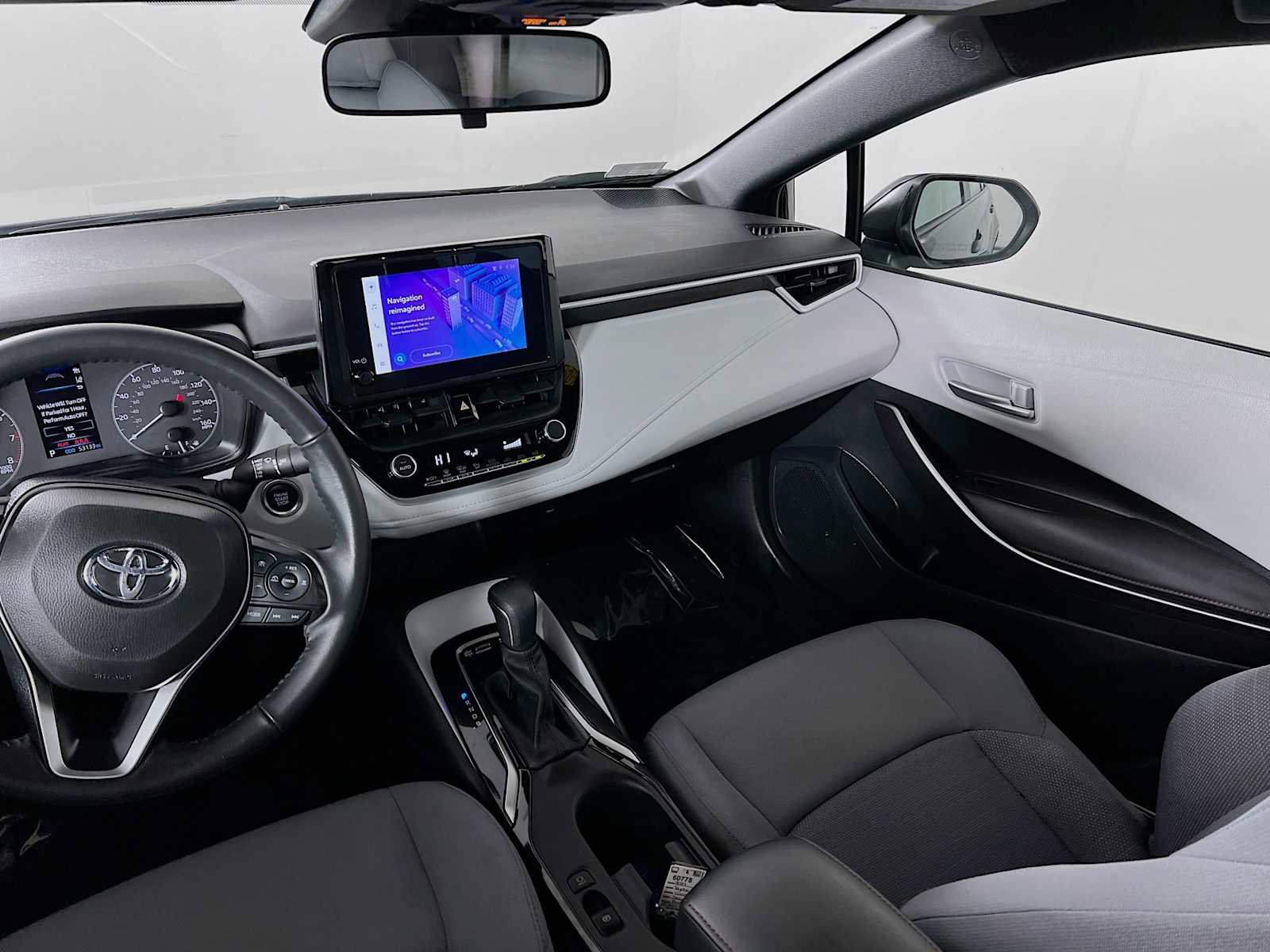 Used 2024 Toyota Corolla SE image 23
