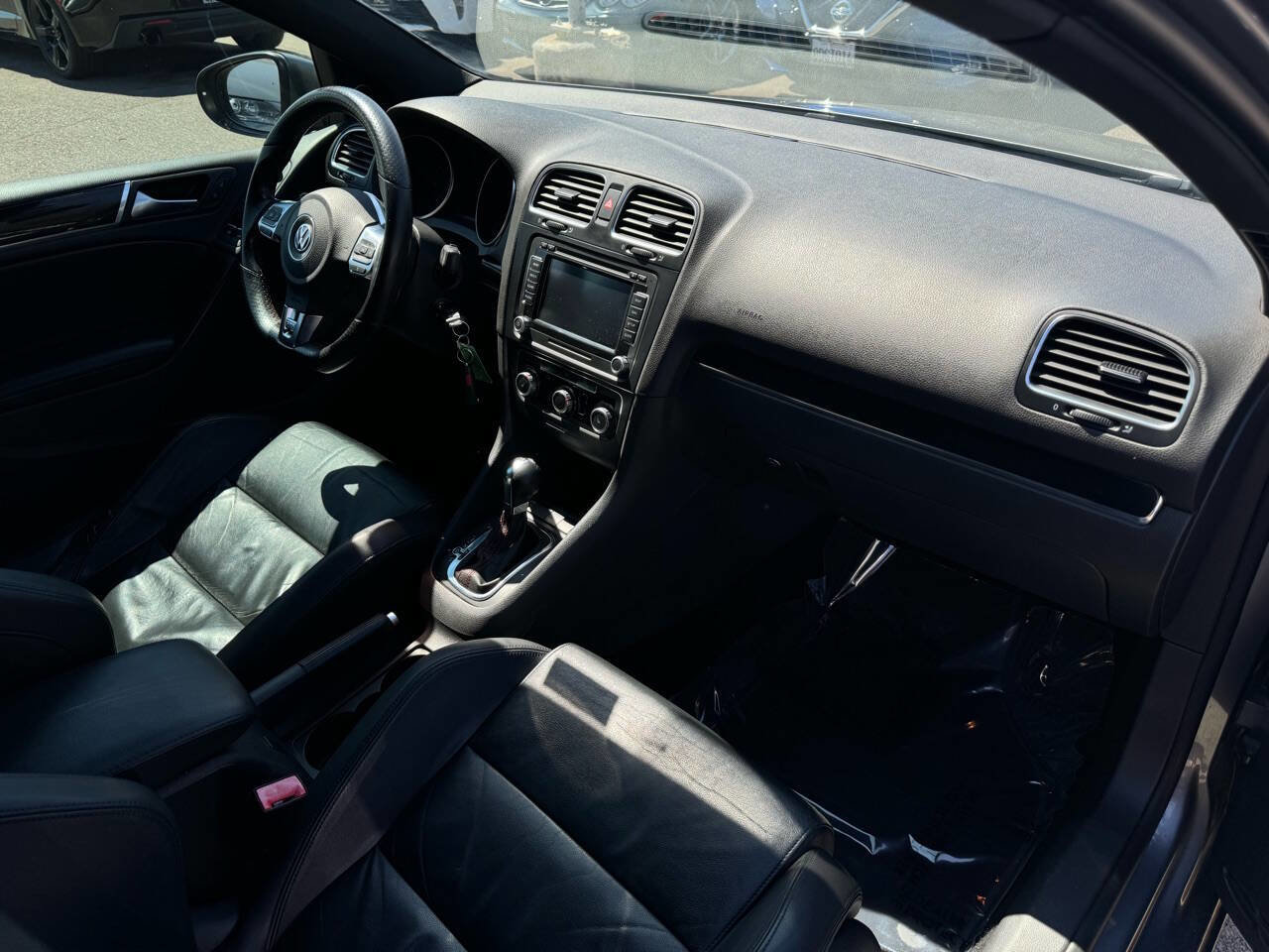 Used 2010 Volkswagen GTI 4-Door image 13