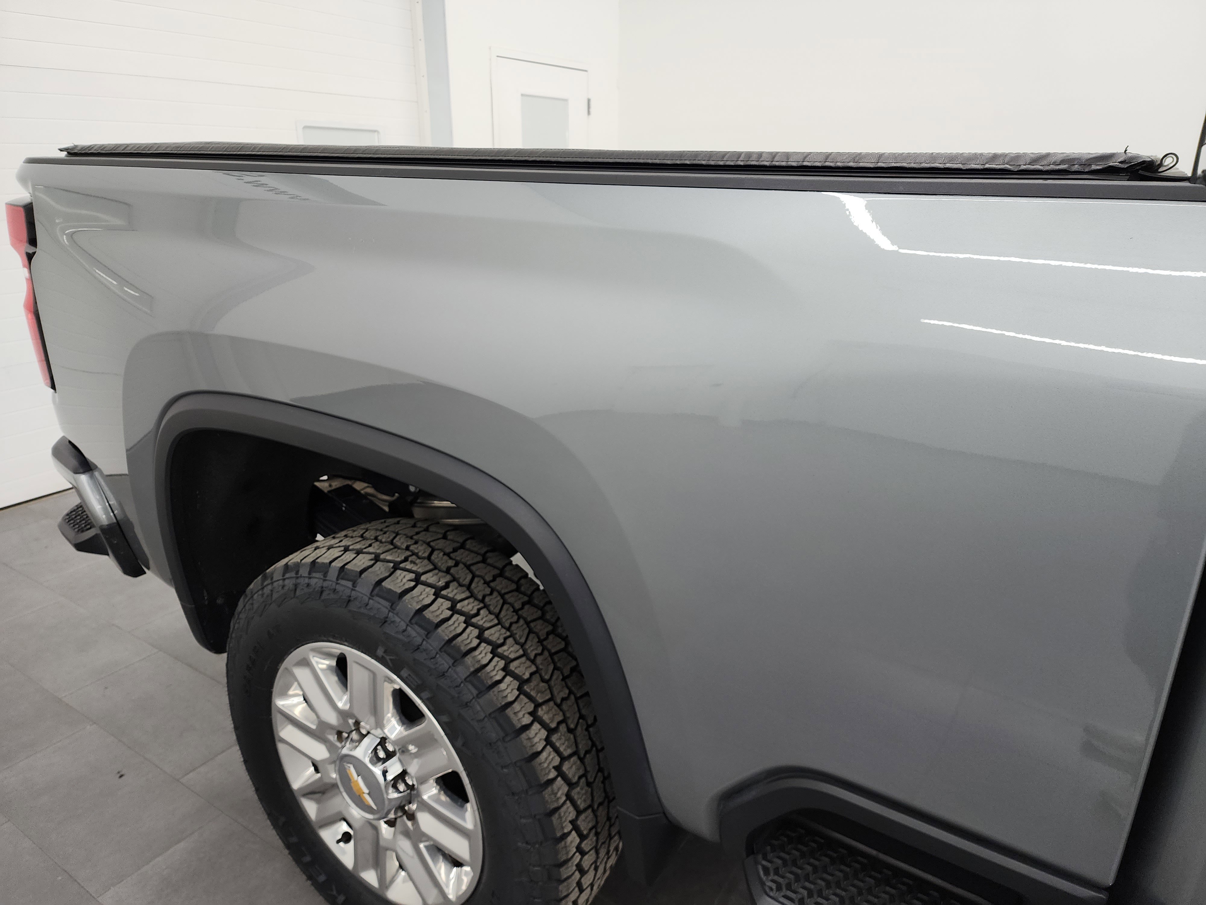 Used 2024 Chevrolet Silverado 3500 High Country w/ High Country Premium Package AWD/4WD image 33