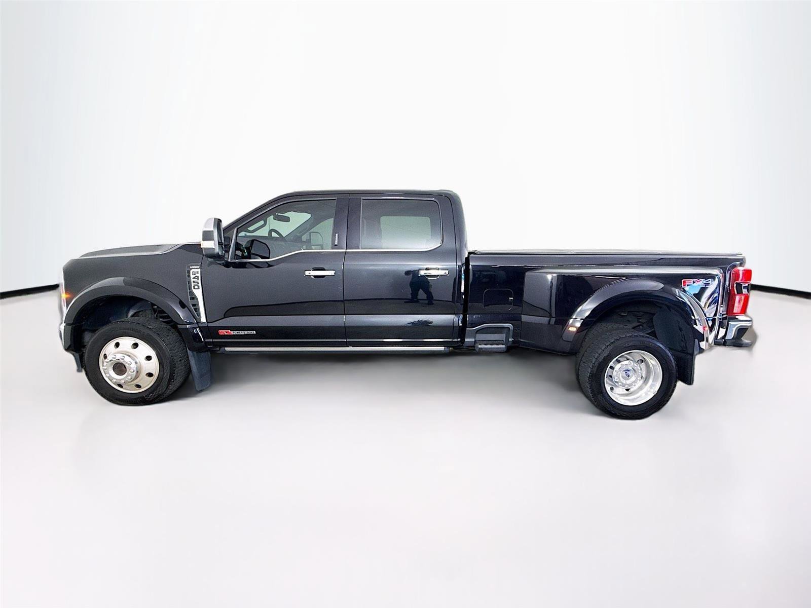 Used 2024 Ford F450 Lariat w/ Lariat Ultimate Package image 10