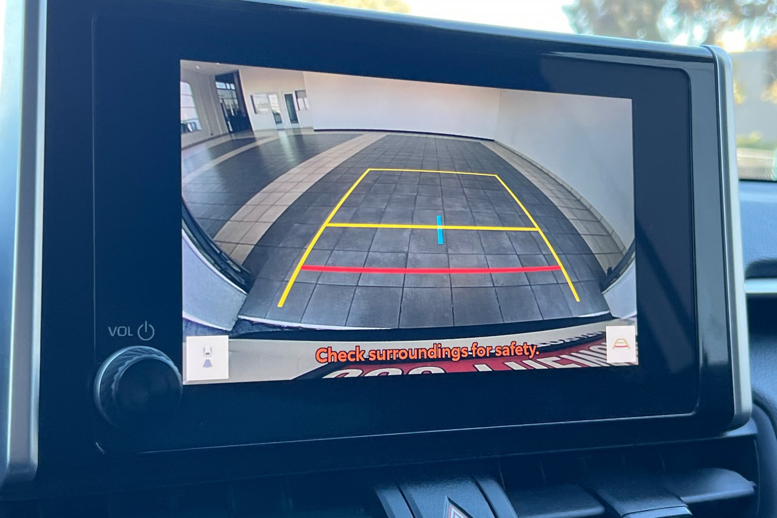 Certified 2024 Toyota RAV4 LE AWD/4WD image 19
