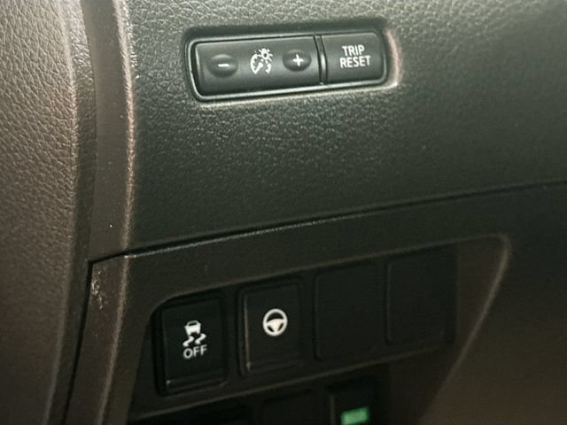 Used 2019 Nissan Rogue Sport SV w/ Technology Package AWD/4WD image 10