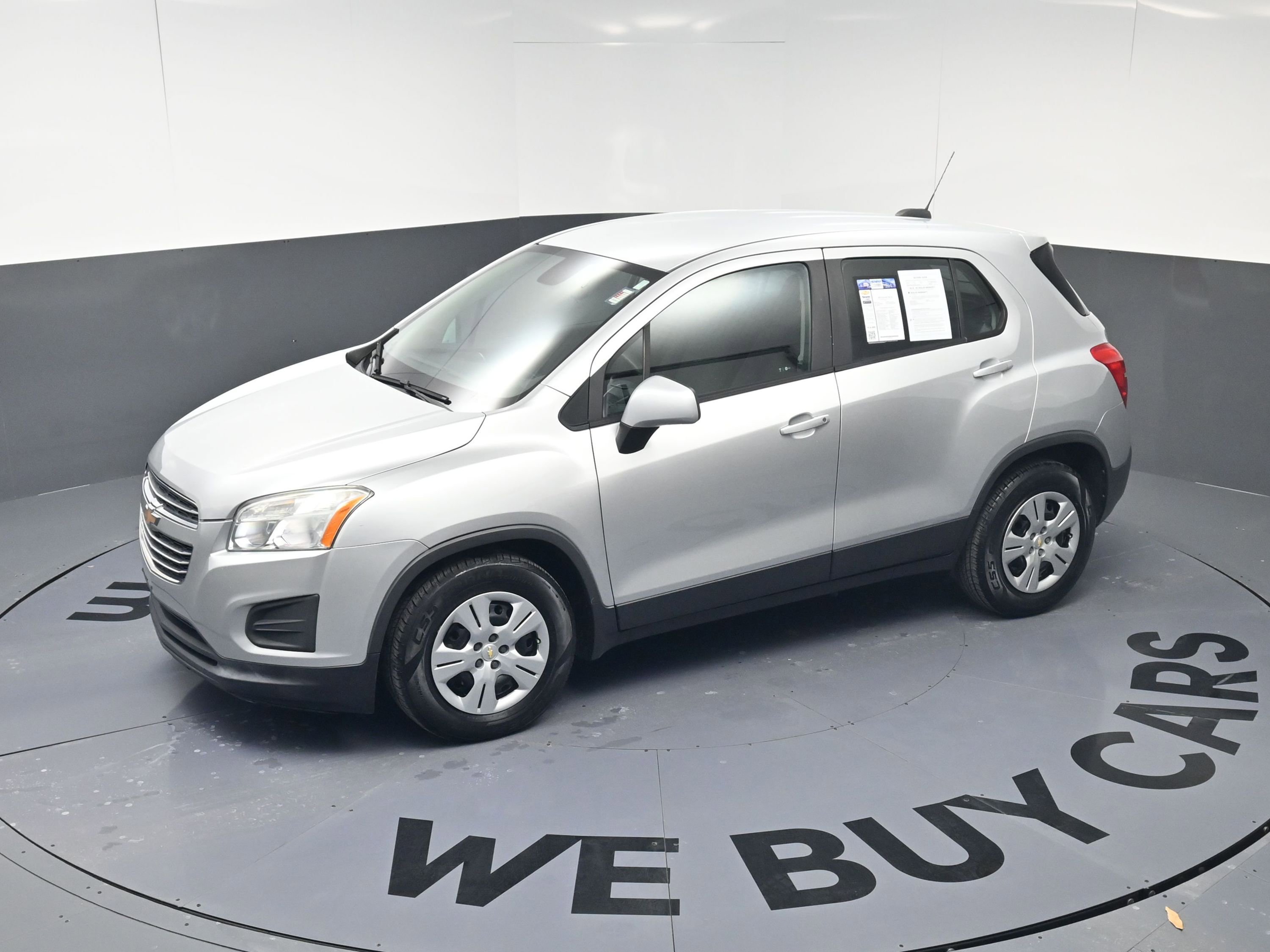 Used 2016 Chevrolet Trax LS image 28