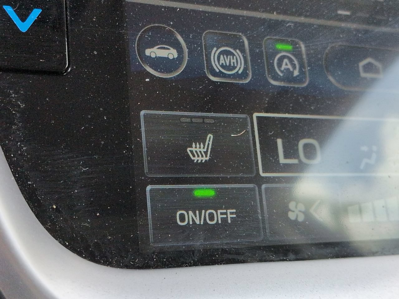 Used 2025 Subaru Outback Premium AWD/4WD image 25
