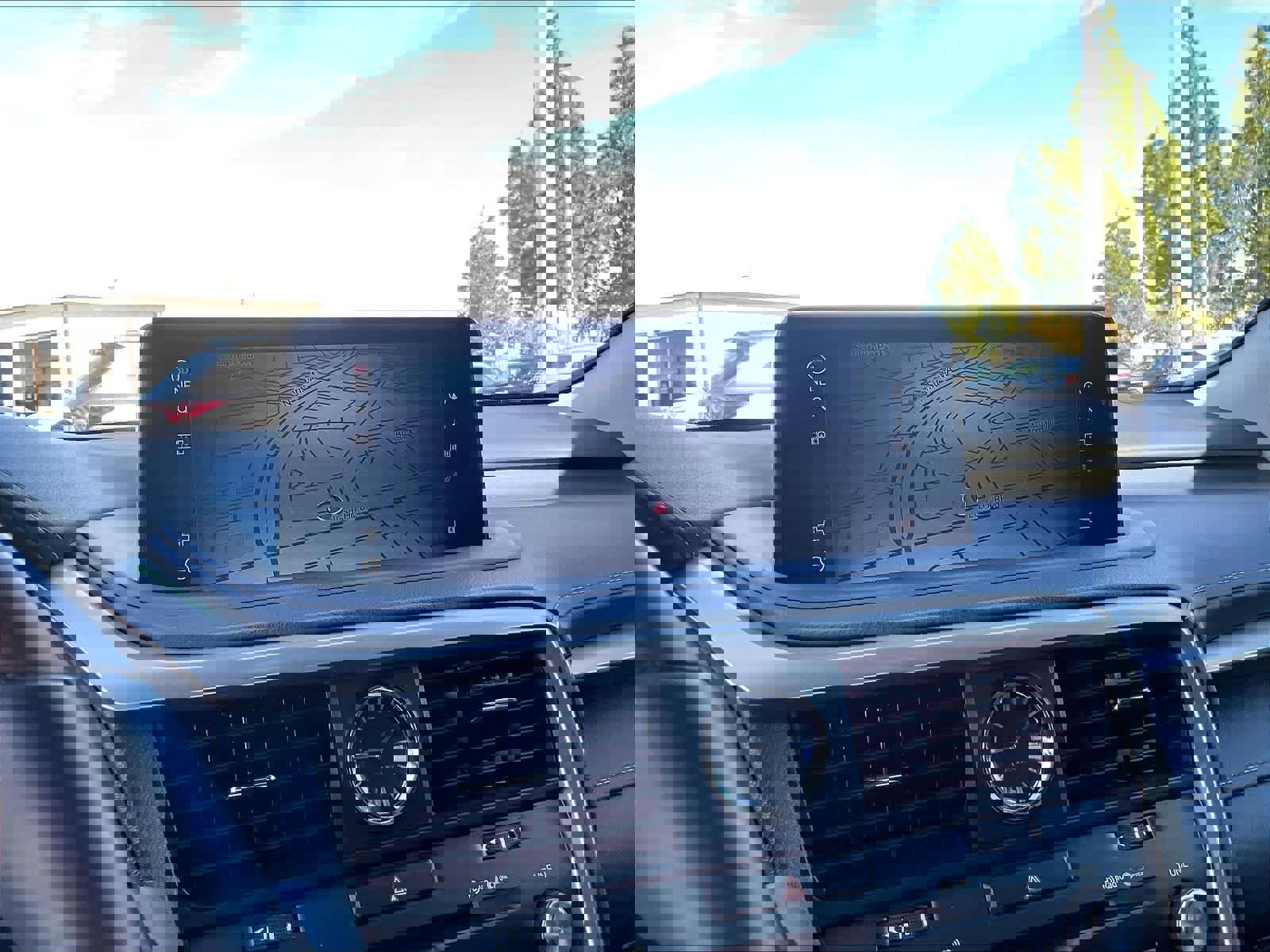 Used 2022 Lexus RX 450h AWD w/ Premium Package image 23