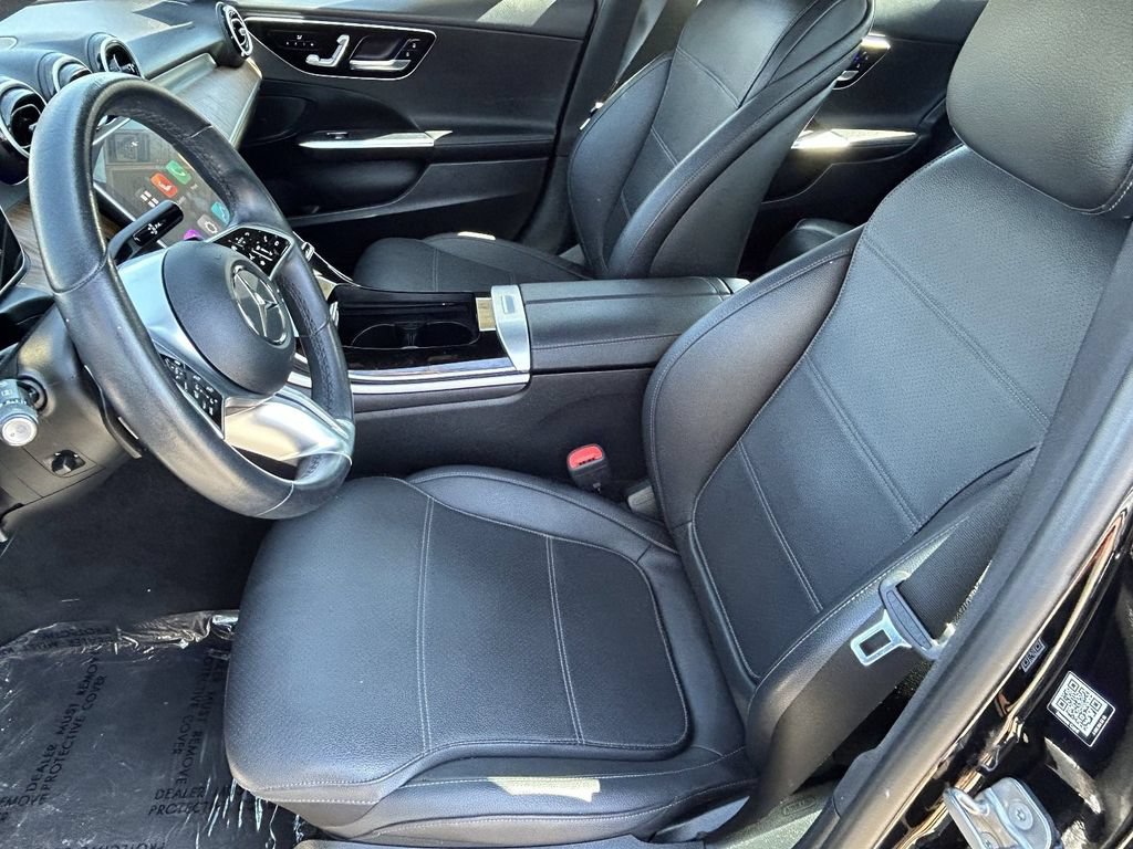 Used 2025 Mercedes-Benz C 300 Sedan image 22