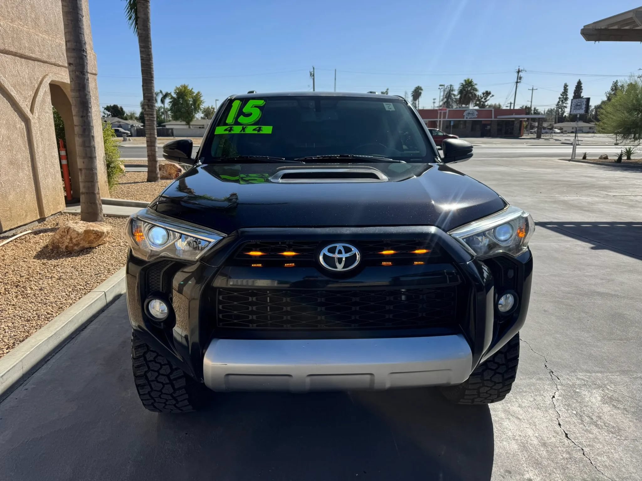 Used 2015 Toyota 4Runner SR5 AWD/4WD image 2